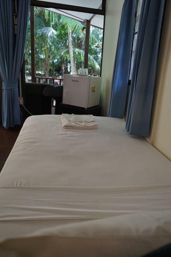 Moonhut Bungalows Bãi biển Bãi biển Mae Nam Ngoại thất bức ảnh